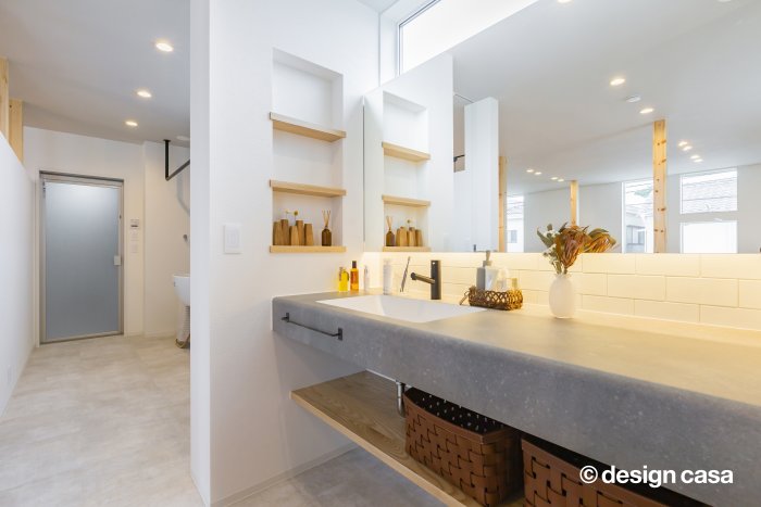 全国に加盟工務店がある「design casa」では、そのネットワークを活用して、家づくりに必要な部材の大量仕入れや共有を行っています。これにより家のデザイン性や品質へのこだわりはそのままに、「建築家とつくる家」や注文住宅へのハードルを下げています。